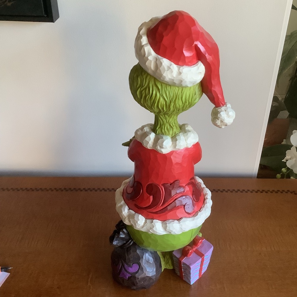 Large Jim Shore Grinch Christmas Figurine with Santa Hat - Picture 4 of 16